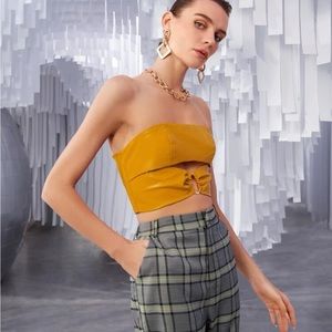 NEW NEVER WORN WOMENS FAUX LEATHER YELLOW TUBE TOP